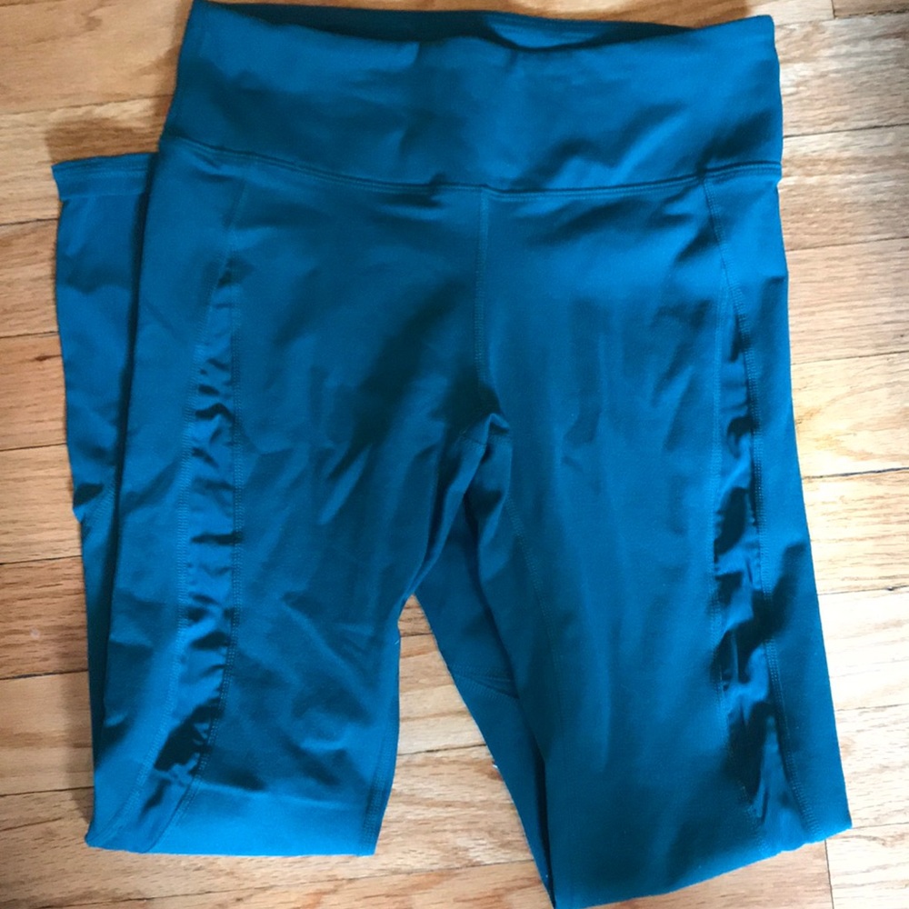 Fabletics teal leggings